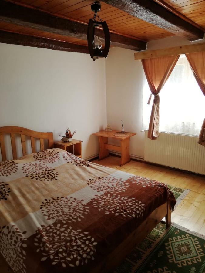 Rustic Rooms Rîşnov Buitenkant foto